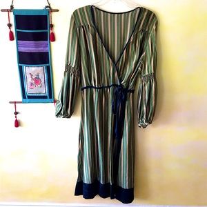 Vintage BCBG MAX AZRIA pure silk striped dress Sz. L EUC
